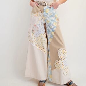 Easel Mix Match Flower Patched Woven Pants Beige NEW